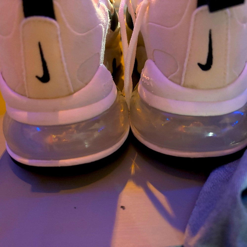 women’s air max shoes